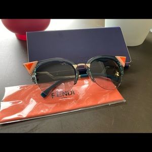 Authentic Fendi Cat-eyes Sunglasses-Limited Edition!